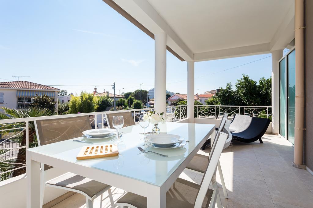 Villa Velvet Villeneuve-Loubet Buitenkant foto