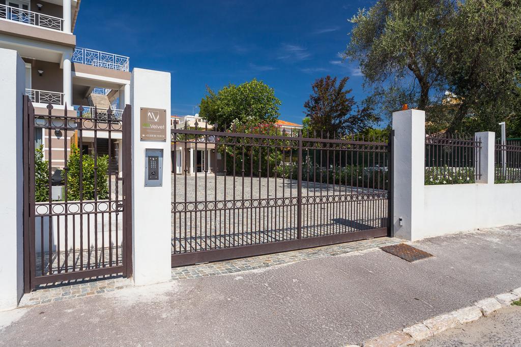 Villa Velvet Villeneuve-Loubet Buitenkant foto