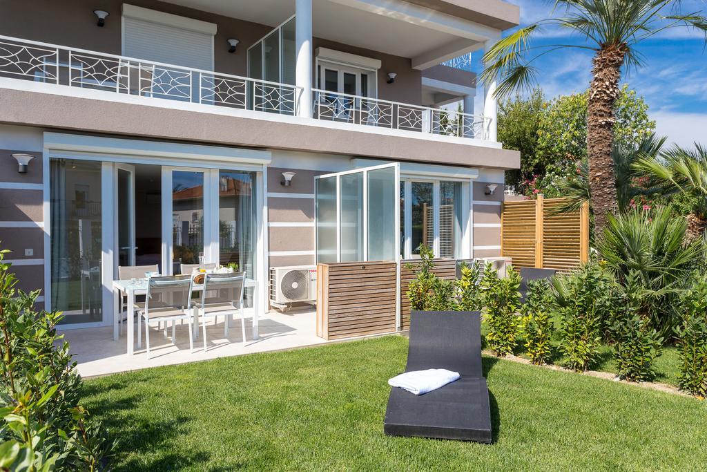 Villa Velvet Villeneuve-Loubet Buitenkant foto