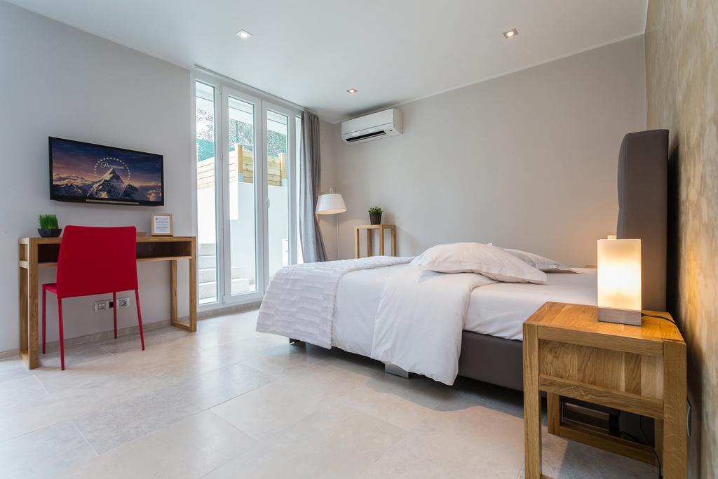 Villa Velvet Villeneuve-Loubet Buitenkant foto