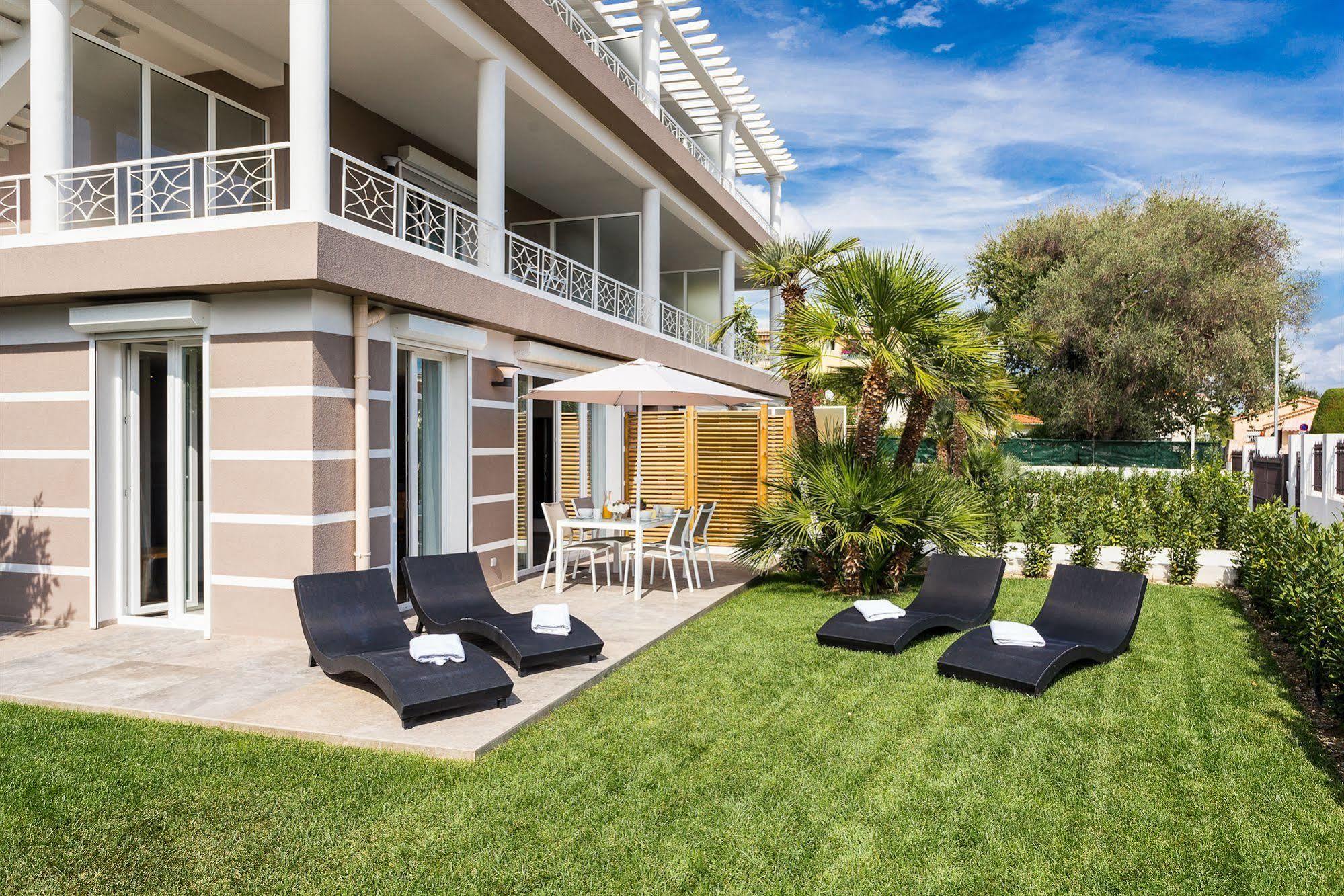 Villa Velvet Villeneuve-Loubet Buitenkant foto