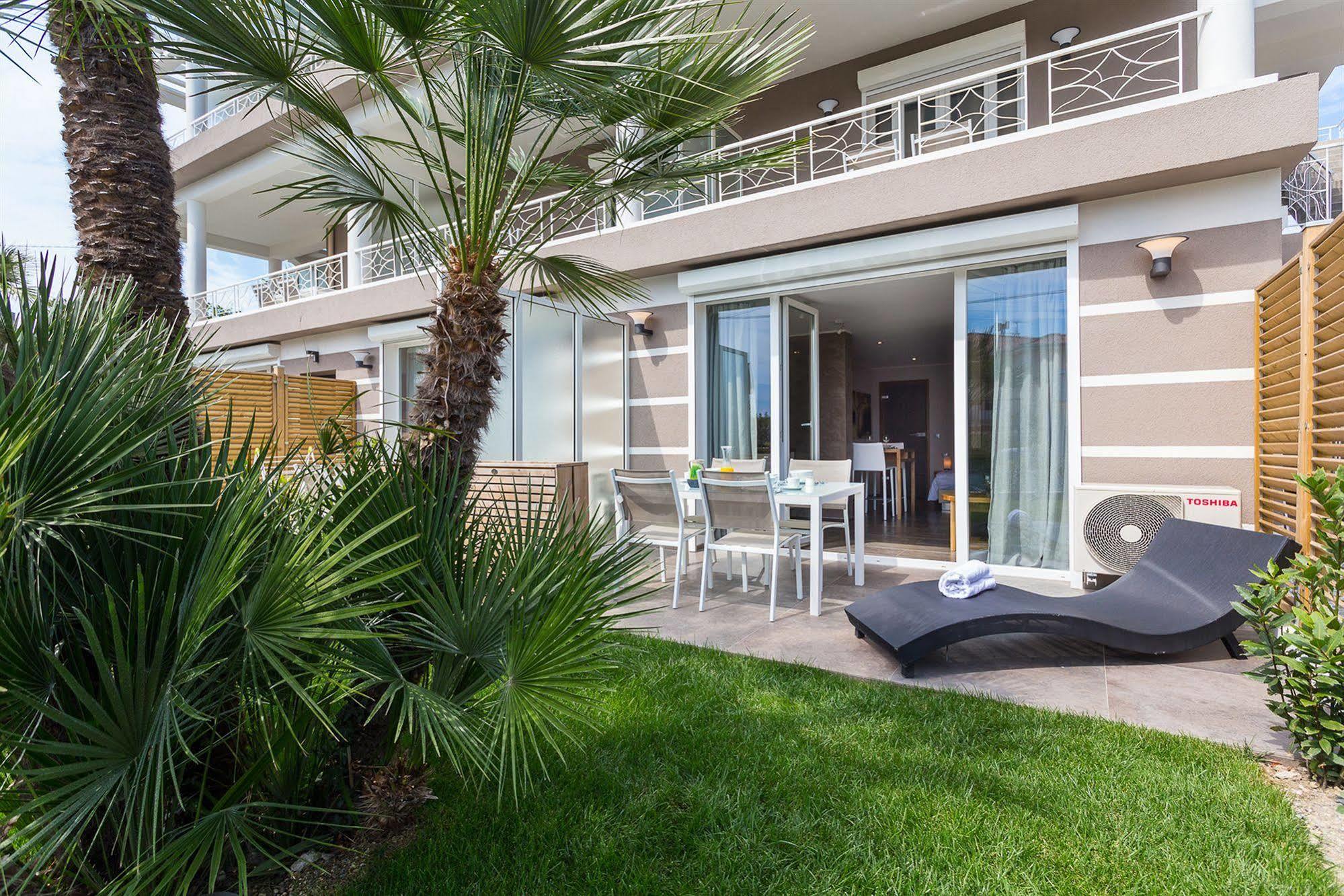 Villa Velvet Villeneuve-Loubet Buitenkant foto